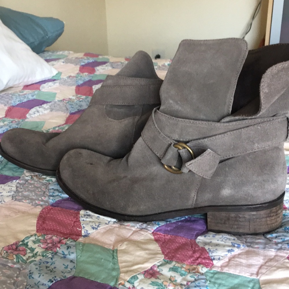 Garnet Hill grey suede 8